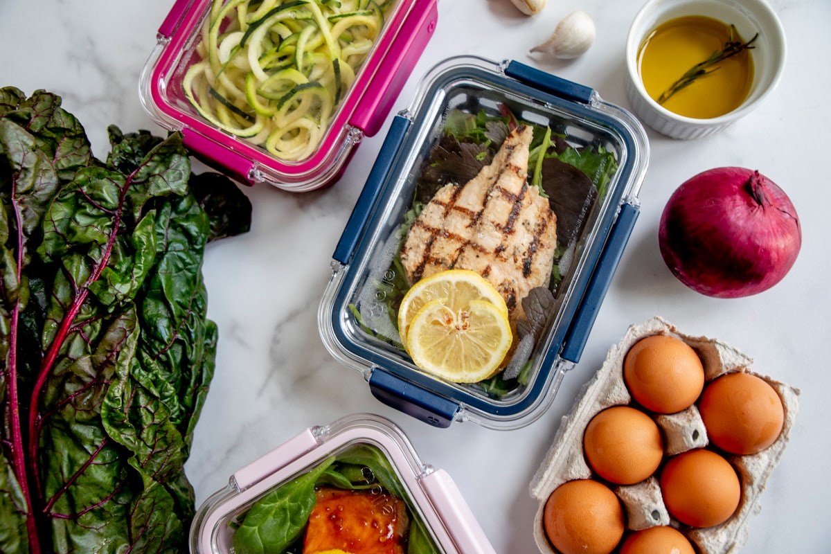Healthy meal preparation for men's nutrition
